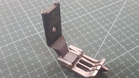 PRENSATELAS DOBLE AGUJA 1/8 PESADA YIH SHIN